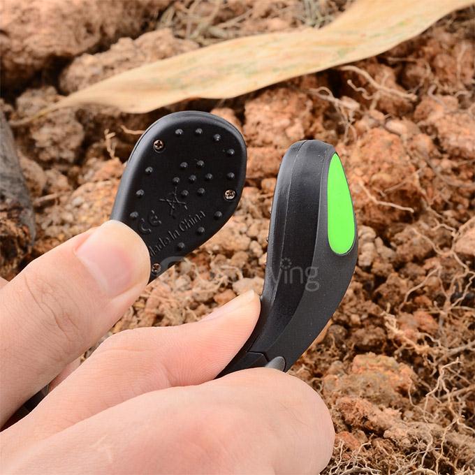 Outdoor Portable Shoes Light Safe LED Wrist Light Lamp Clip - Black + Green