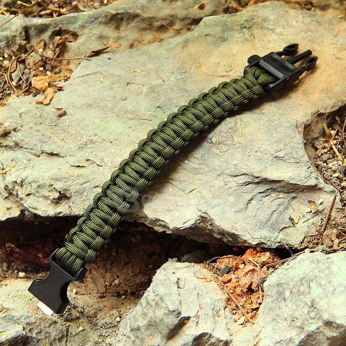 Outdoor Multi-purpose Survival Paracord Bracelet with Fire Starter and Safety Whistle - Army Green