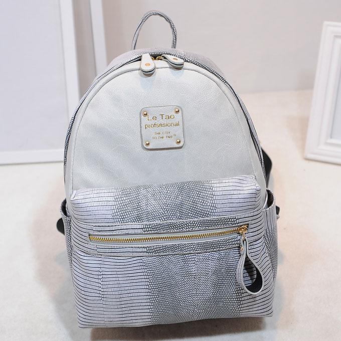 TL641 Lady Simple Rivet Shoulder Bag Leisure Travel Backpack - White