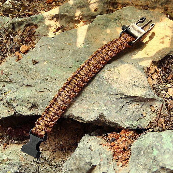 Outdoor Multi-purpose Survival Paracord Bracelet with Fire Starter and Safety Whistle - Brown