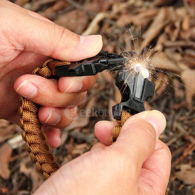 Outdoor Multi-purpose Survival Paracord Bracelet with Fire Starter and Safety Whistle - Brown