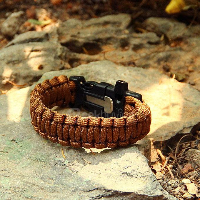 Outdoor Multi-purpose Survival Paracord Bracelet with Fire Starter and Safety Whistle - Brown