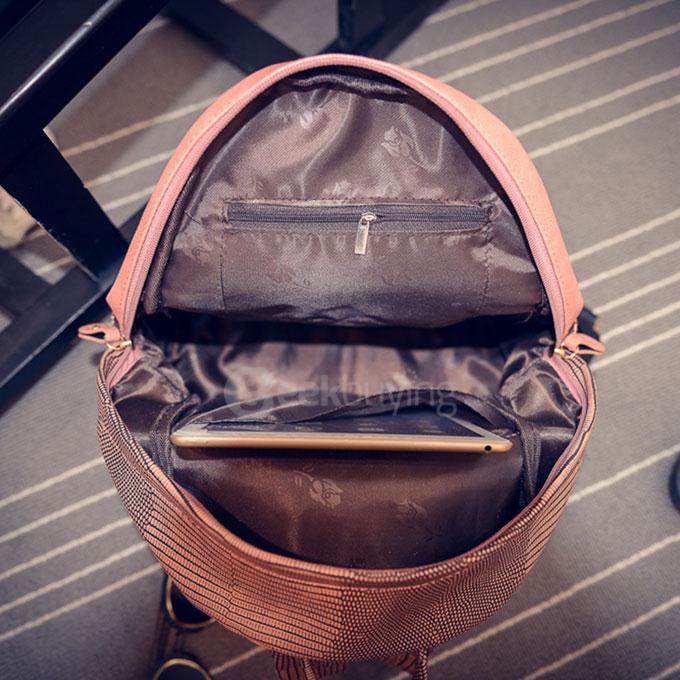 TL641 Lady Simple Rivet Shoulder Bag Leisure Travel Backpack - Pink