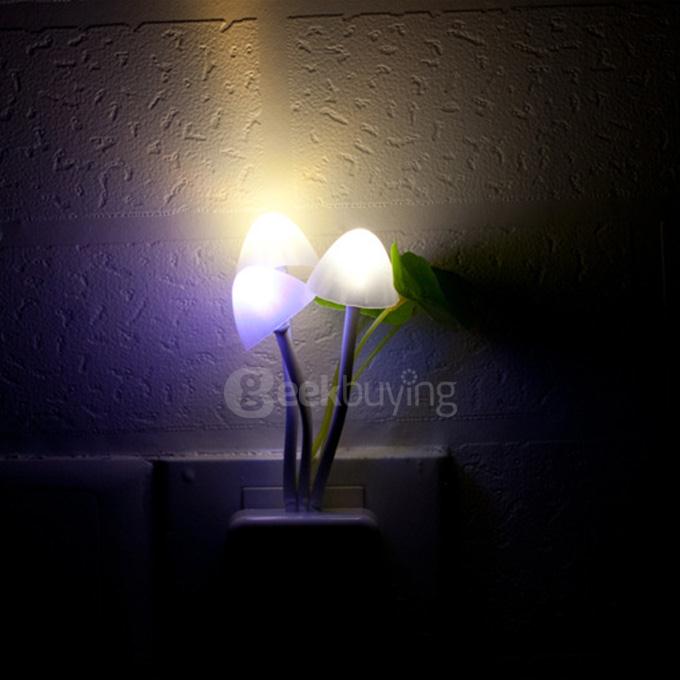 Cute Mushroom Shape Design LED Light Night Light Bed Lamp