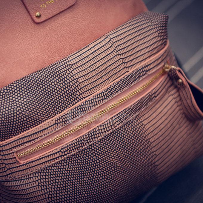 TL641 Lady Simple Rivet Shoulder Bag Leisure Travel Backpack - Pink