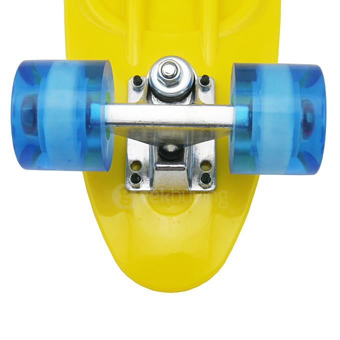 4 Wheels 22