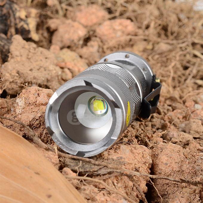 UltraFire SK68XPE 1-LED 400LM 1-Mode Cool White Light Flashlight w/ Clip - Silver