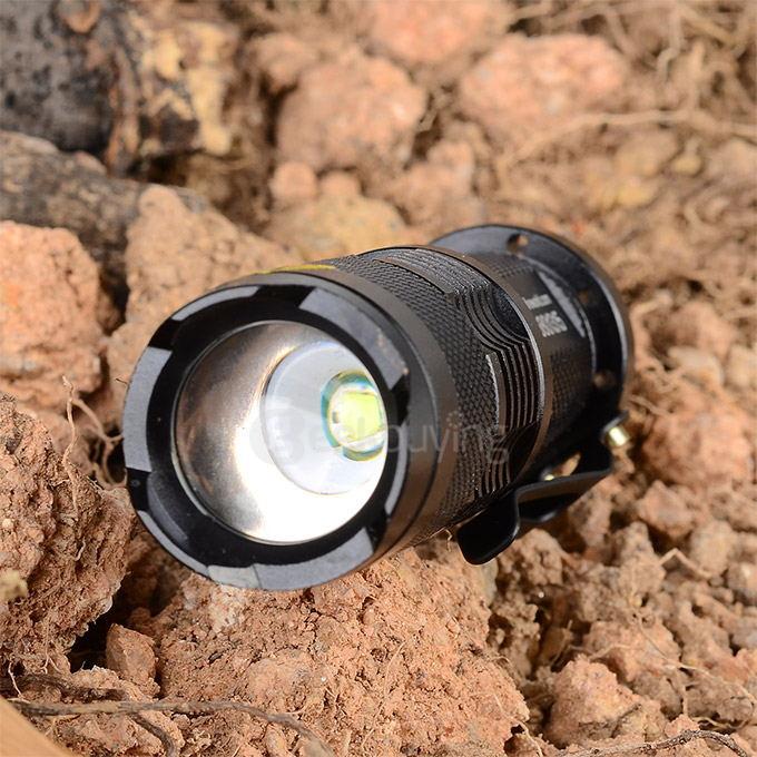 UltraFire SK68XPE 1-LED 400LM 1-Mode Cool White Light Flashlight w/ Clip - Black