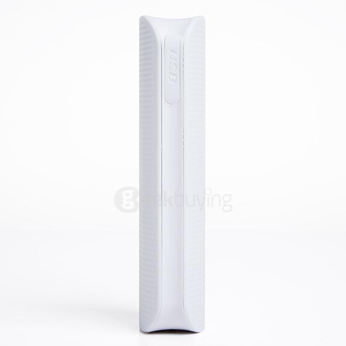 REACHFAR RF-V20 7 In 1 Multifuncional GPS Tracker 4500mah Power Bank - White