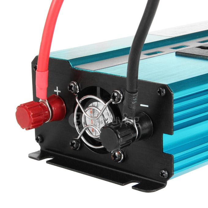 4800PCR 1000W DC 12V to AC 220V Car Smart Power Inverter w/ 4-USB / Dual AC Sockets - Blue