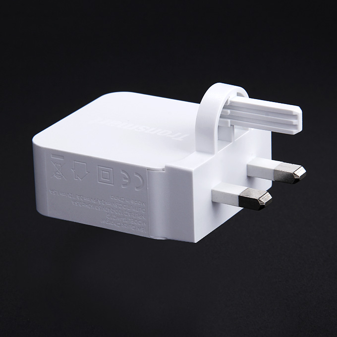 Tronsmart Quick Charge 2.0 18W AC Home Wall Travel USB Charger Fast Charger with 1.8M Micro USB Cable for Galaxy S6/S6 Edge Note 4/Edge Google Nexus 6 HTC M9 Xperia Z3/Z2 Sharp Aquos Pad/Zeta Xiaomi