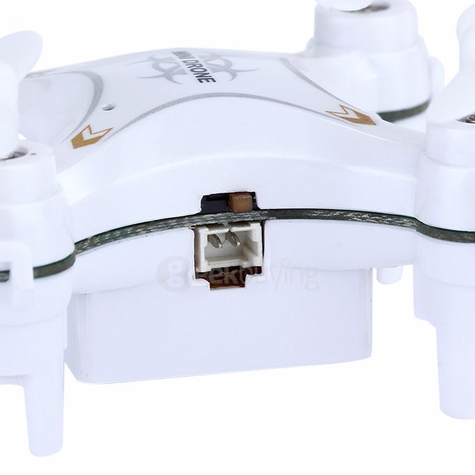 FQ777- 954 WIFI FPV 0.3MP Camera 4CH 6Axis APP Control MINI Quadcopter RTF- White