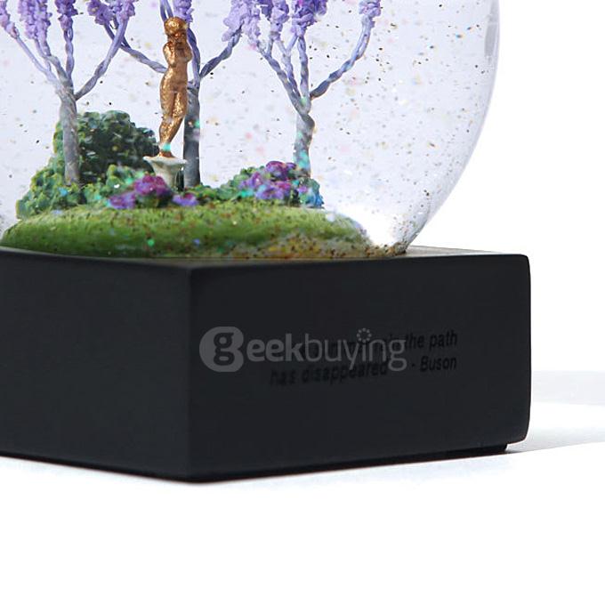 Creative Summer Fahion Crystal Ball Snow Globe