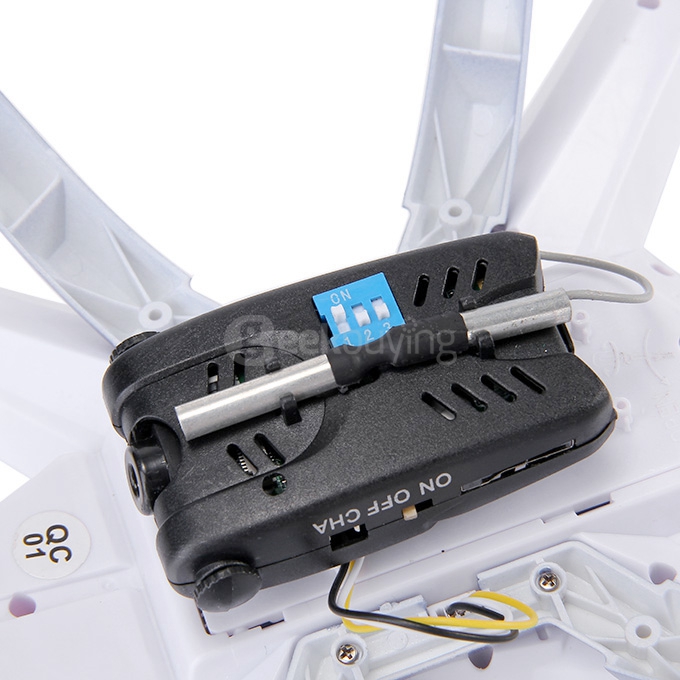 5.8G FPV 720P Camera with Monitor Real Time Transmission for JJRC H16 H16-5D WLTOYS V959 V222 V262 V666 V666N XK X251