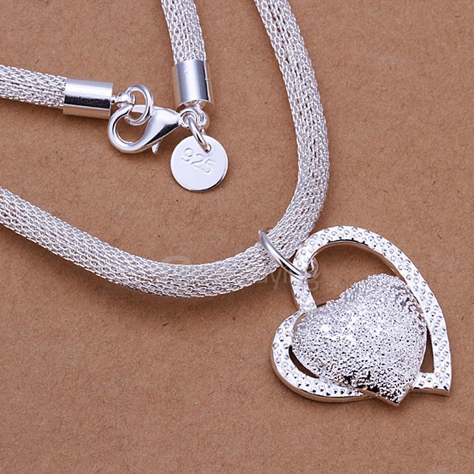 LKNSPCN270 Heart-shaped Zircon Silver Necklace