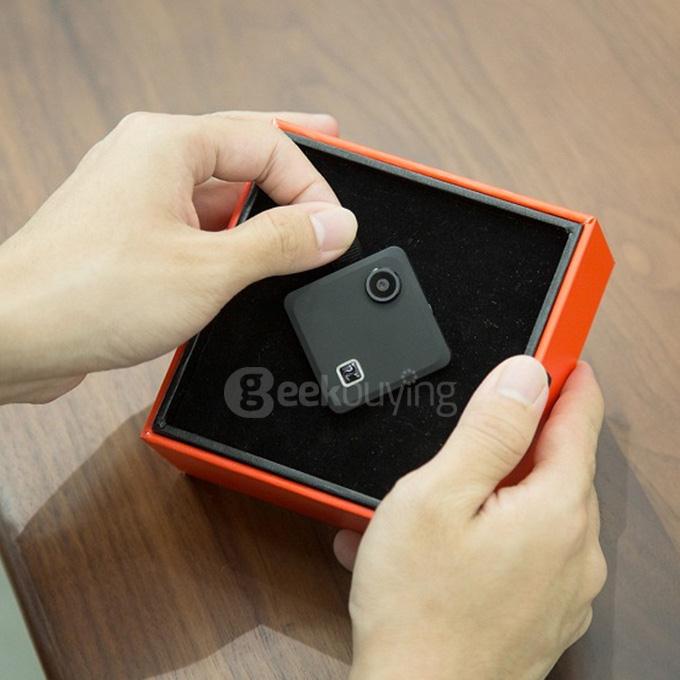 Foream Compass Mini WiFi Action Camera Ambarella A7 8.0MP CMOS Image Sensor 78 Degree View Angle 750mAh Battery - Black