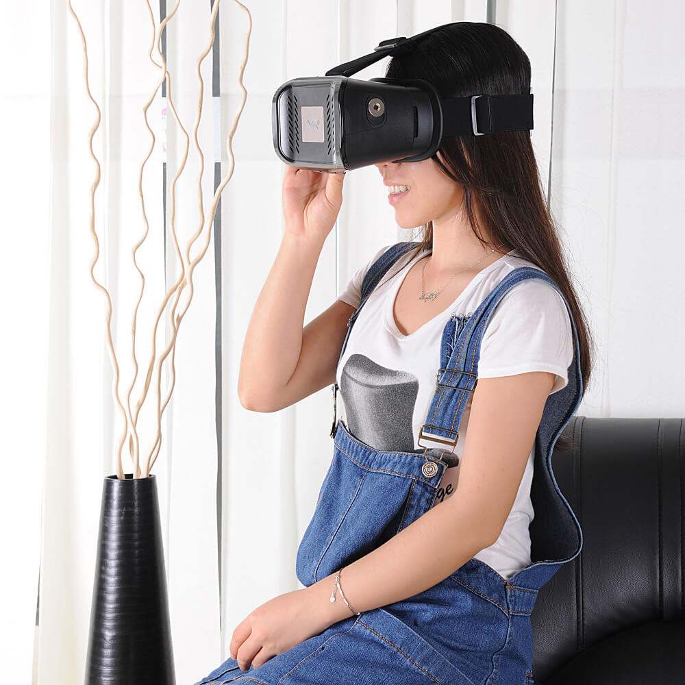 V11 3D Immersive VR Virtual Reality Headset F0V98 IPD Focus Adjustable Magnet Control for 4.0 - 6.0inch Smartphones - Black