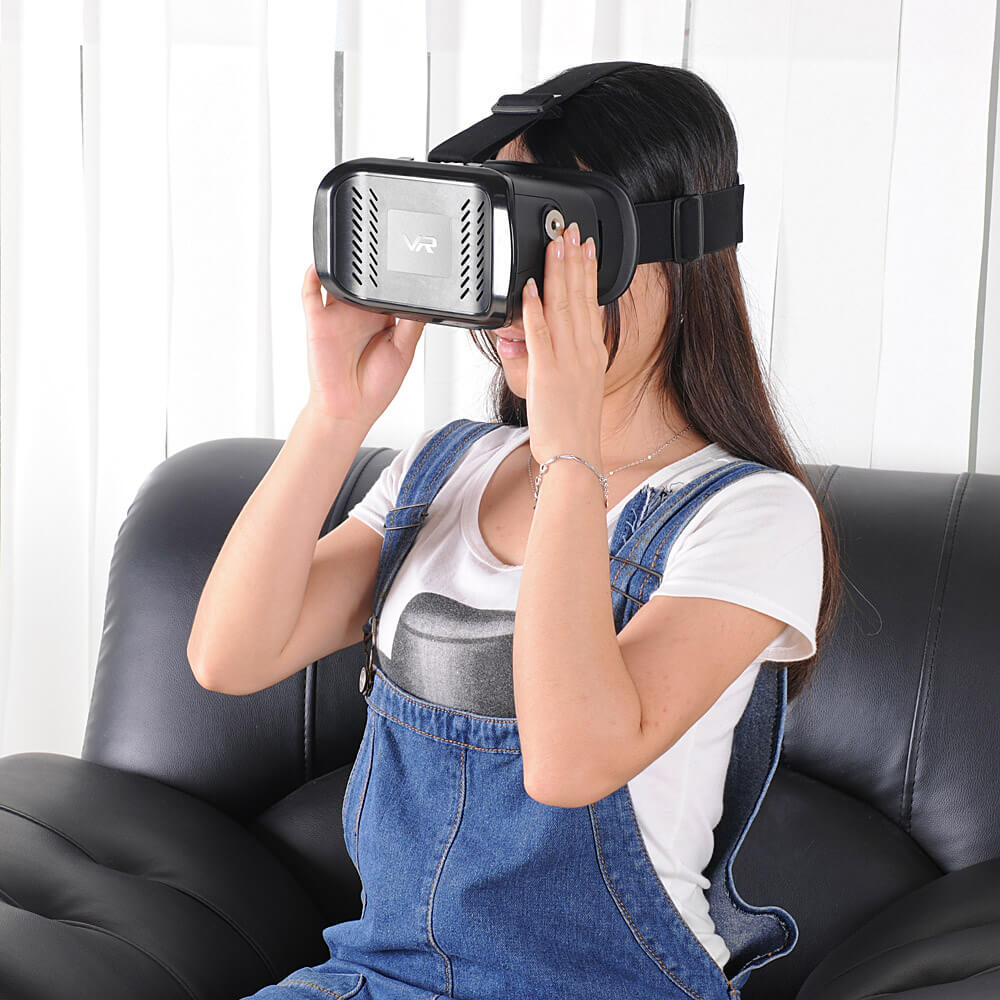 V11 3D Immersive VR Virtual Reality Headset F0V98 IPD Focus Adjustable Magnet Control for 4.0 - 6.0inch Smartphones - Black