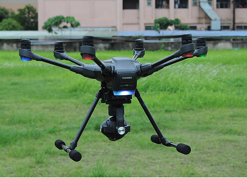 Yuneec Typhoon H FPV 12MP Camera 3Axis Gimbal 7Inches Display Smart RC Quadcopter
