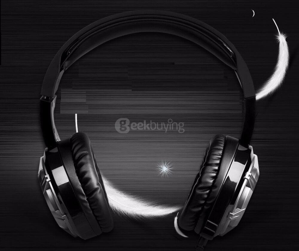 SOMIC G926 Stereo Gaming Headsets with Mic Sound Localization LED Light for Game Player - White