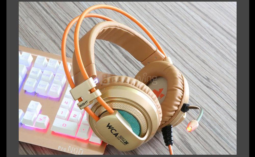 XIBERIA V10 Over-ear USB LED Gaming Headsets 3D Bass with Microphone 3.5mm Plug - Gold