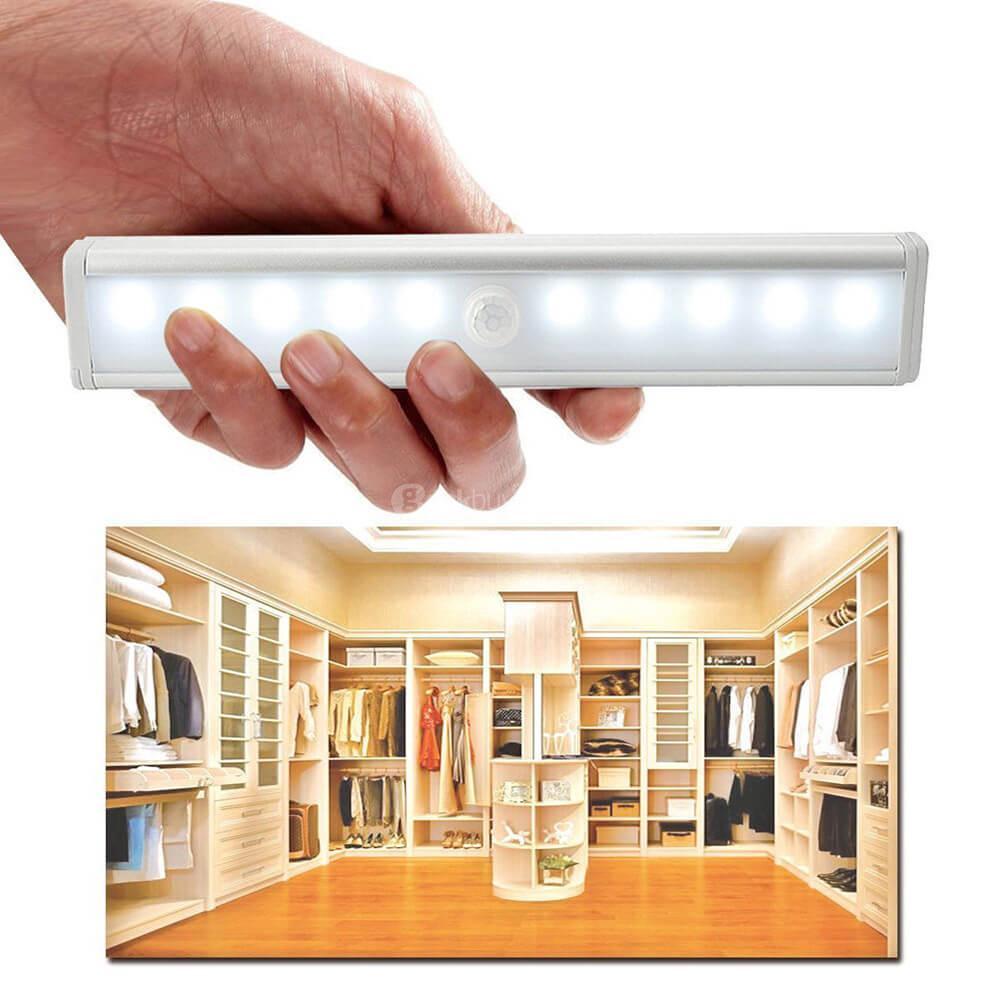 L802 Motion Sensor LED Night Light Battery Operated - White