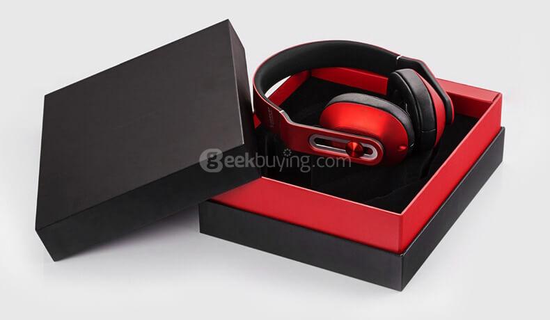1MORE Super Bass Wired Headphones 3.5mm Jack with Mic - Black + Red