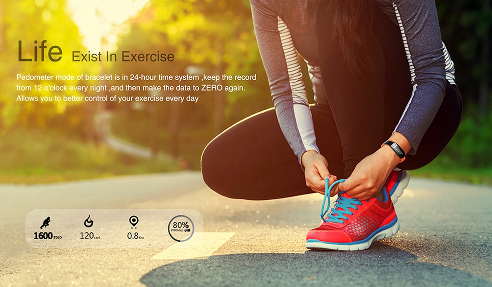 LYNWO M6 Smart Wrist Band Bluetooth Heart Rate Blood Pressure Monitor Health Tracker IP67 Water Resistant with iOS Android - Red