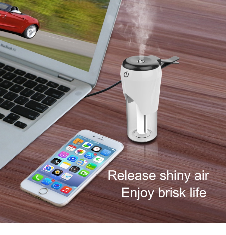 BC20 Multi-functional Car Charger Car Air Purifier Aroma Humidifier 5V 2.1A Portable Dual USB Continuous Intermittent Humidification - White