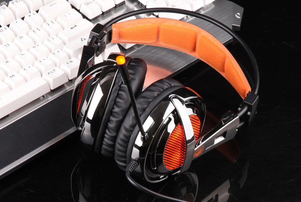 SADES SA-928 Gaming Headphones with Mic 3.5mm Plug Noise Canceling Volume Control - Black + Orange