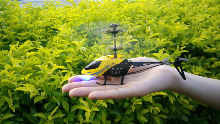Mini RC 901 Helicopter 2CH Remote Control Aircraft Shatter Resistant - Yellow