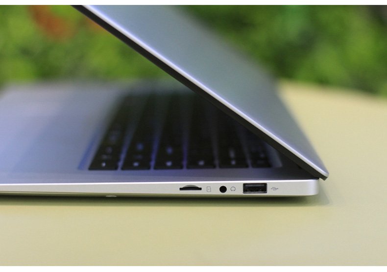 YEPO 737G Laptop Intel Cherry Trail x5-Z8350 Quad Core 1.44GHz 15.6 inch Windows 10 4GB DDR3 RAM 64GB ROM 1920*
