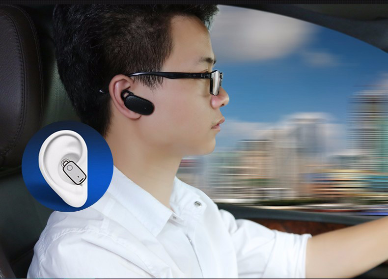 Benks 2 in 1 Car Charger Dual USB With Wireless Bluetooth 4.1 Earphone Headphone 5V 2.4A Fast Charging Car Adapter - Black