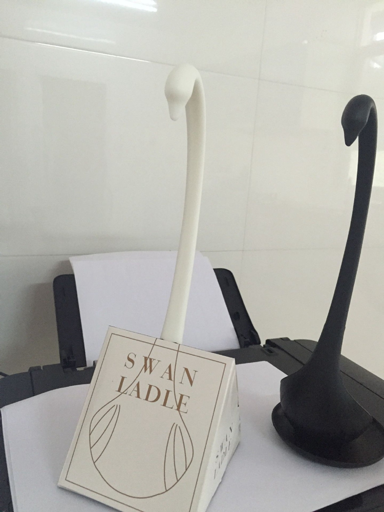 Swan Soup Ladle Elegant Creative Kitchen Soup Spoon with Tray Standing -White