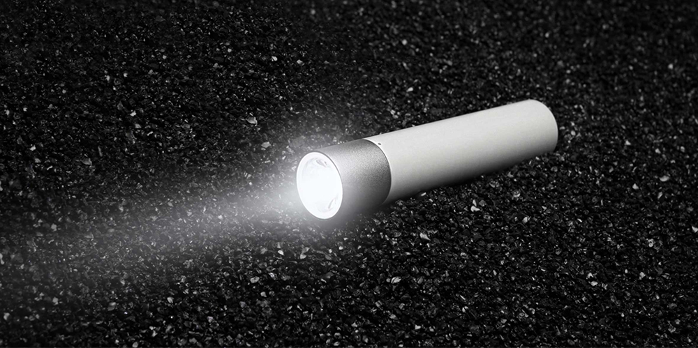 Xiaomi Portable Flashlight 11 Adjustable Luminance With Rotatable Lamp Head 3350mAh Lithium Battery USB Charging Port - White + Silver