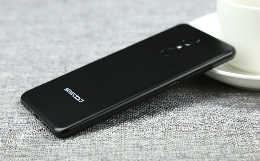 KEECOO P11 5.7 Inch Smartphone 18:9 Aspect Ratio HD Screen MT6737 Quad Core Dual 8.0MP Camera 2GB RAM 16GB ROM Touch ID Face Unlocking 3050mAh - Silver