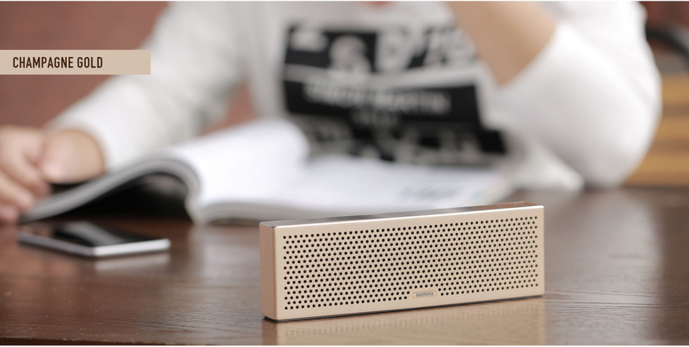 REMAX RB-M20 Metal Bluetooth Speaker Stereo Bass 3D Sound with Mic TF Port AUX - Pink