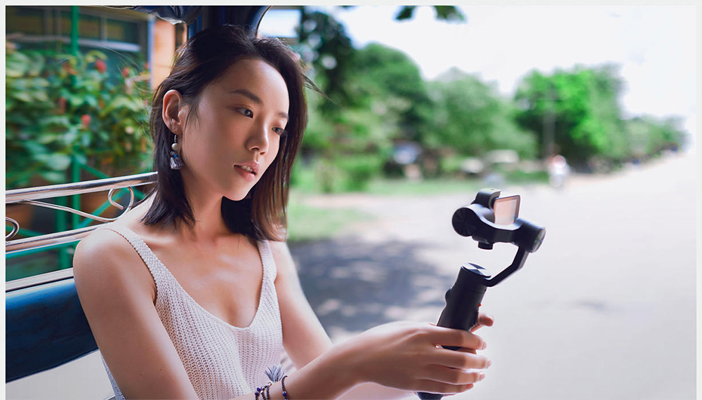 Xiaomi Mijia 3-Axis Stabilizing Gimbal Handheld PTZ For Xiaomi Mijia 4K Action Camera 360 Degree Rotation - White