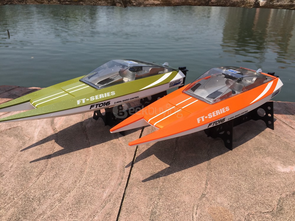 FEILUN FT016 RC Boat 2.4G 4CH High Speed Built-in Water Cooling System - Orange