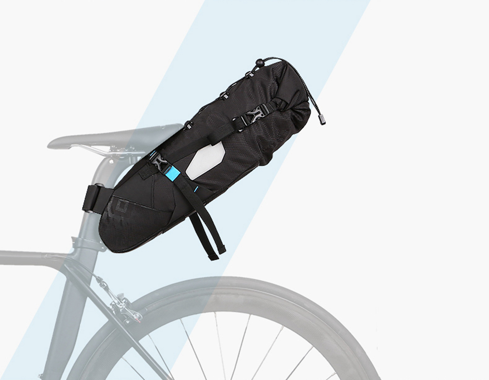 Roswheel 131372 Cycling Equipment 10L Capacity Bike Tail Bag Water Resistant Reflective LOGO And Letter Pattern Mountain Bike Rear Seat Package - Black