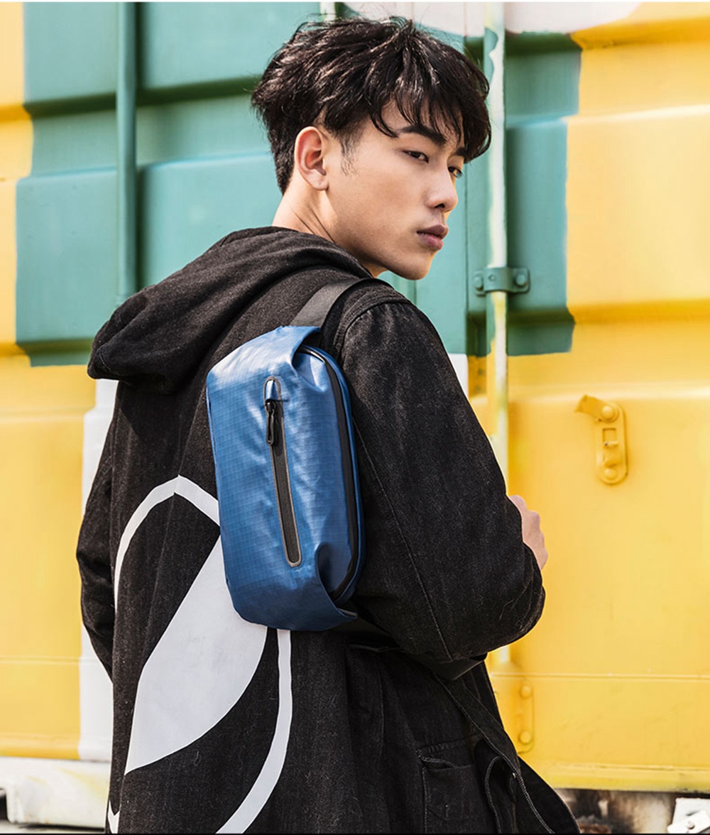 Xiaomi 90 Fun Fashion Functional Pockets Waterproof Two Kinds Of Piggyback Methods With Warning Reflective Strip - Black