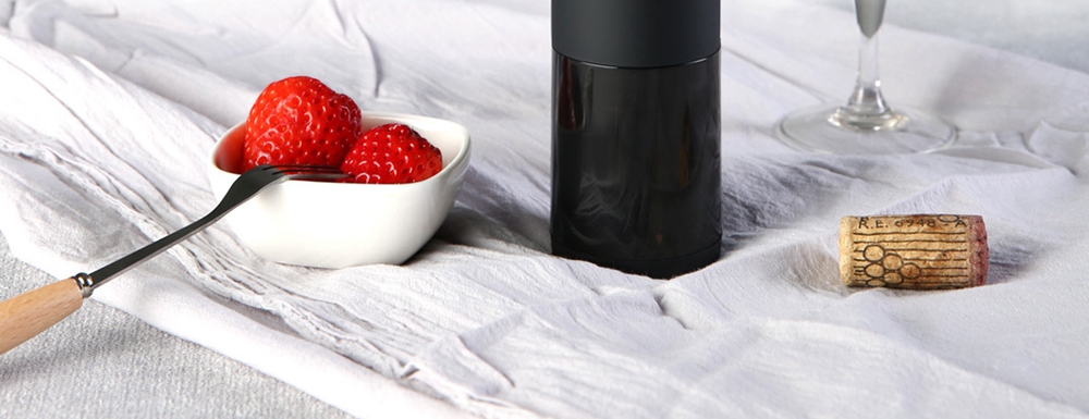 Xiaomi HuoHou Wine Electric Bottle Opener Six Seconds Open Bottle - Black