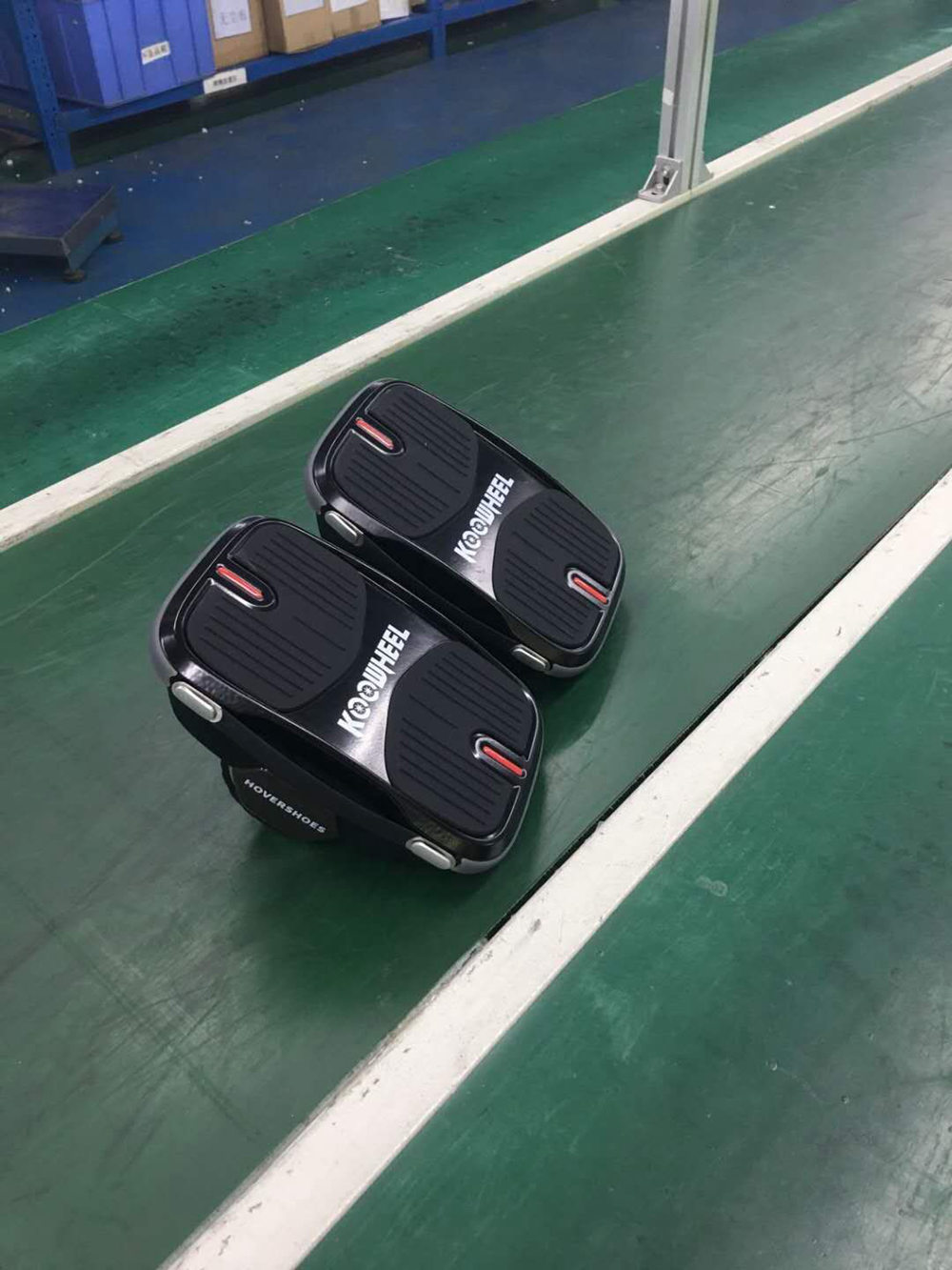 1 Pair Koowheel Hovershoes US Plug 250W Dual Motor Self-Balancing Scooter 12 Km/h Max Speed Portable And Easy To Operate - Black
