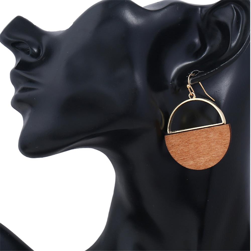 Women's Fashion Beautiful Stylish Jewelry Earrings Vintage Design Brown Wooden Round Shape Earrings Set - Gold