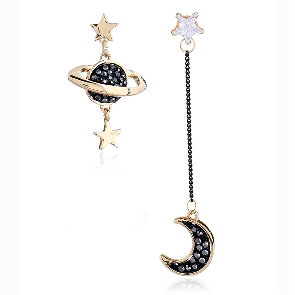 Women's Fashion Beautiful Stylish Jewelry Earrings Simple Asymmetrical Design Moon And stars Earrings Set - Gold