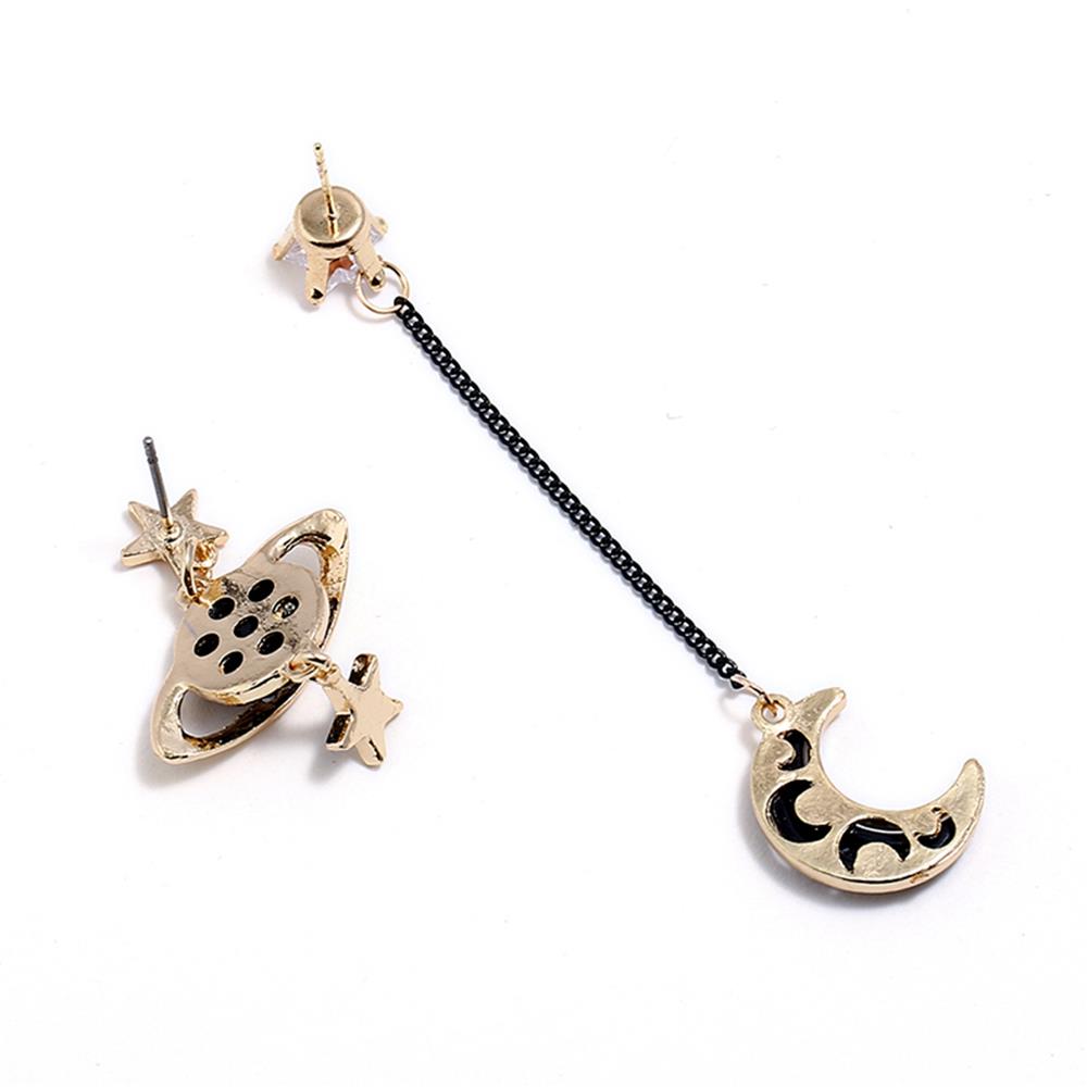 Women's Fashion Beautiful Stylish Jewelry Earrings Simple Asymmetrical Design Moon And stars Earrings Set - Gold