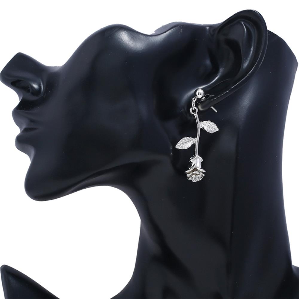 Women's Fashion Beautiful Stylish Jewelry Earrings Simple Metal Fresh Rose Shape Earrings Set - Gold