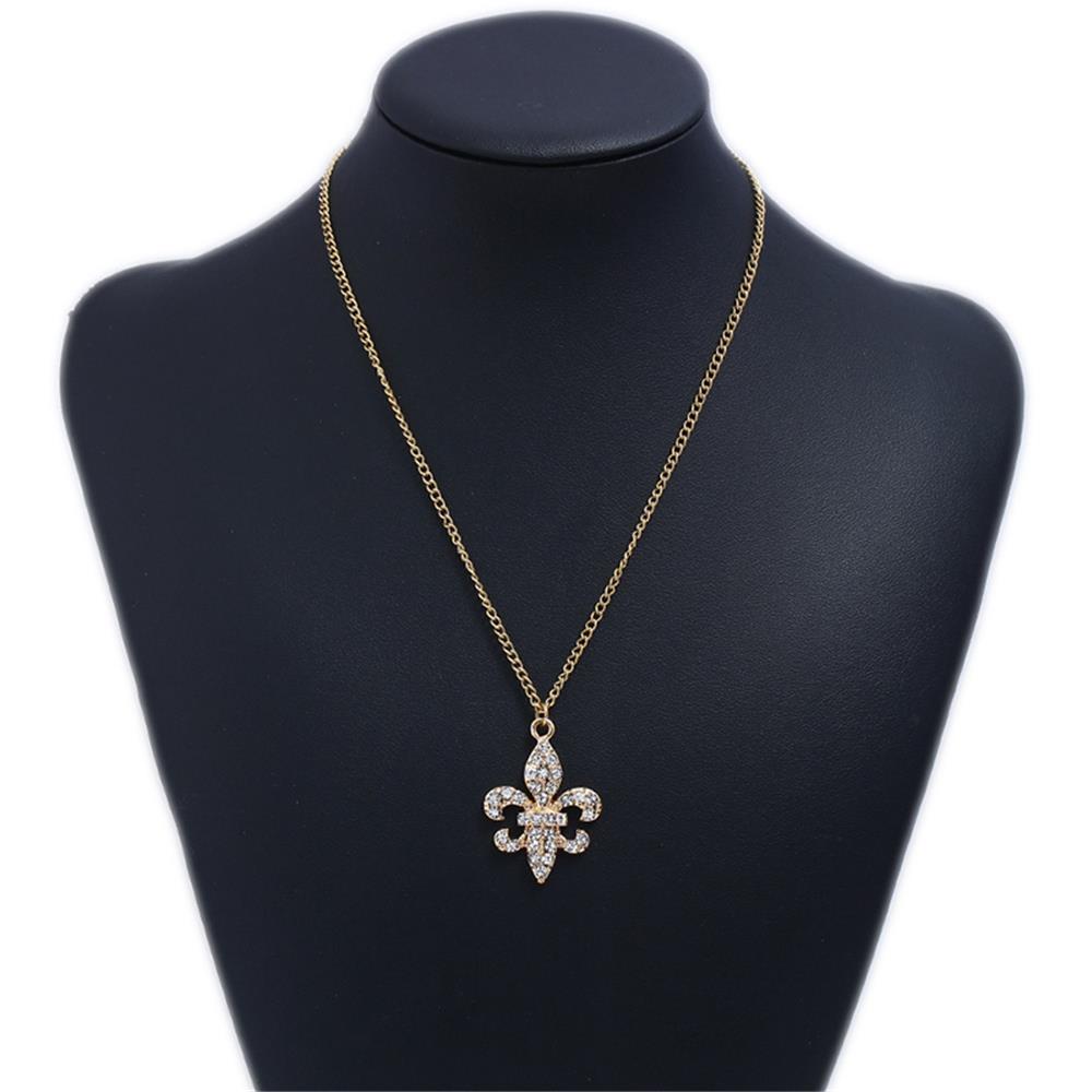 Fashion Beautiful Stylish Jewelry Women's Necklace - Gold
