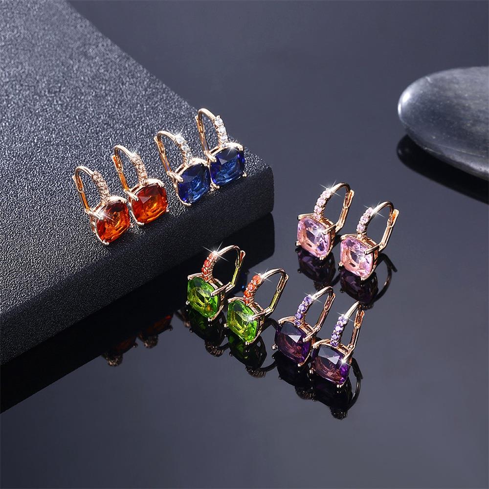 1 Pair Women's Fashion Beautiful Simple Rhinestone Earring Stylish Jewelry - Purple
