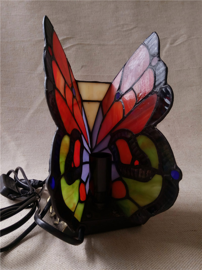 FUMAT TIFFANY Lamp European Classic Stained Glass Butterfly Rose Table Lamp Glass Creative Desk Lamp for Bedside Table Lights